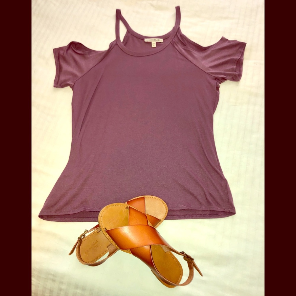 Express One Eleven cold shoulder top